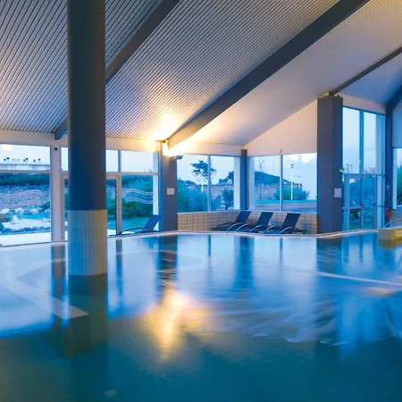 Ibis Styles Готель Біарріц