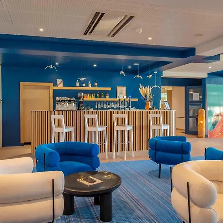 Отель Ibis Styles 3*